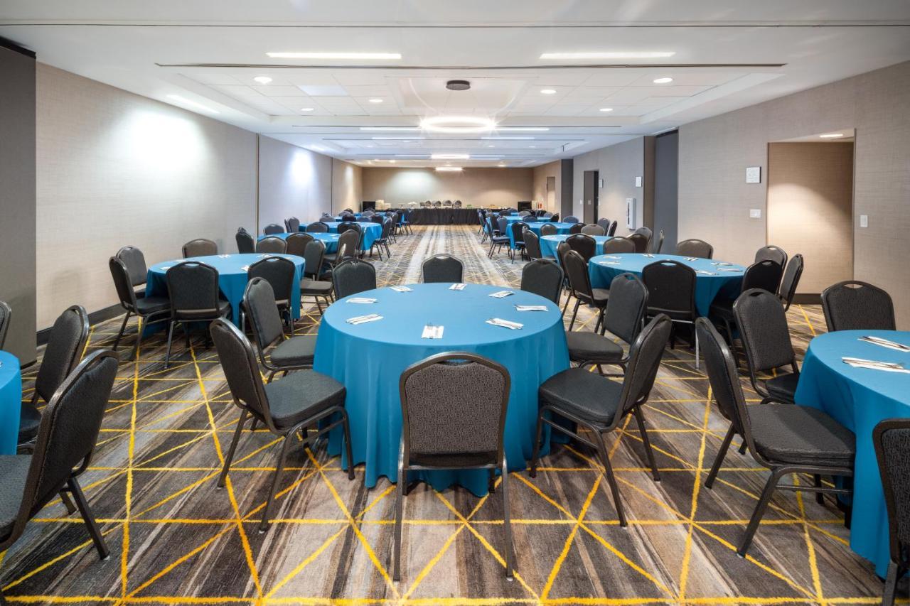 Holiday Inn Poughkeepsie By Ihg Bagian luar foto