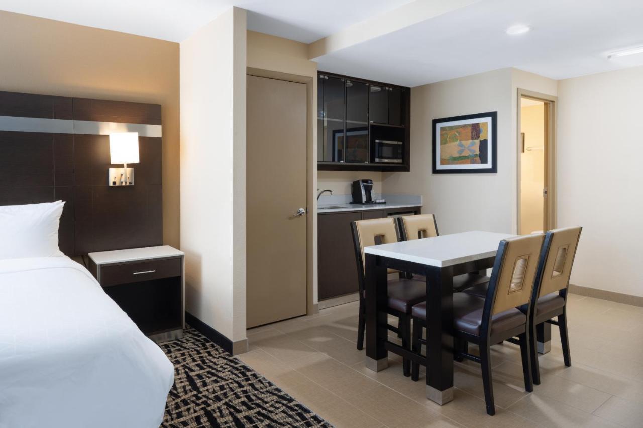 Holiday Inn Poughkeepsie By Ihg Bagian luar foto