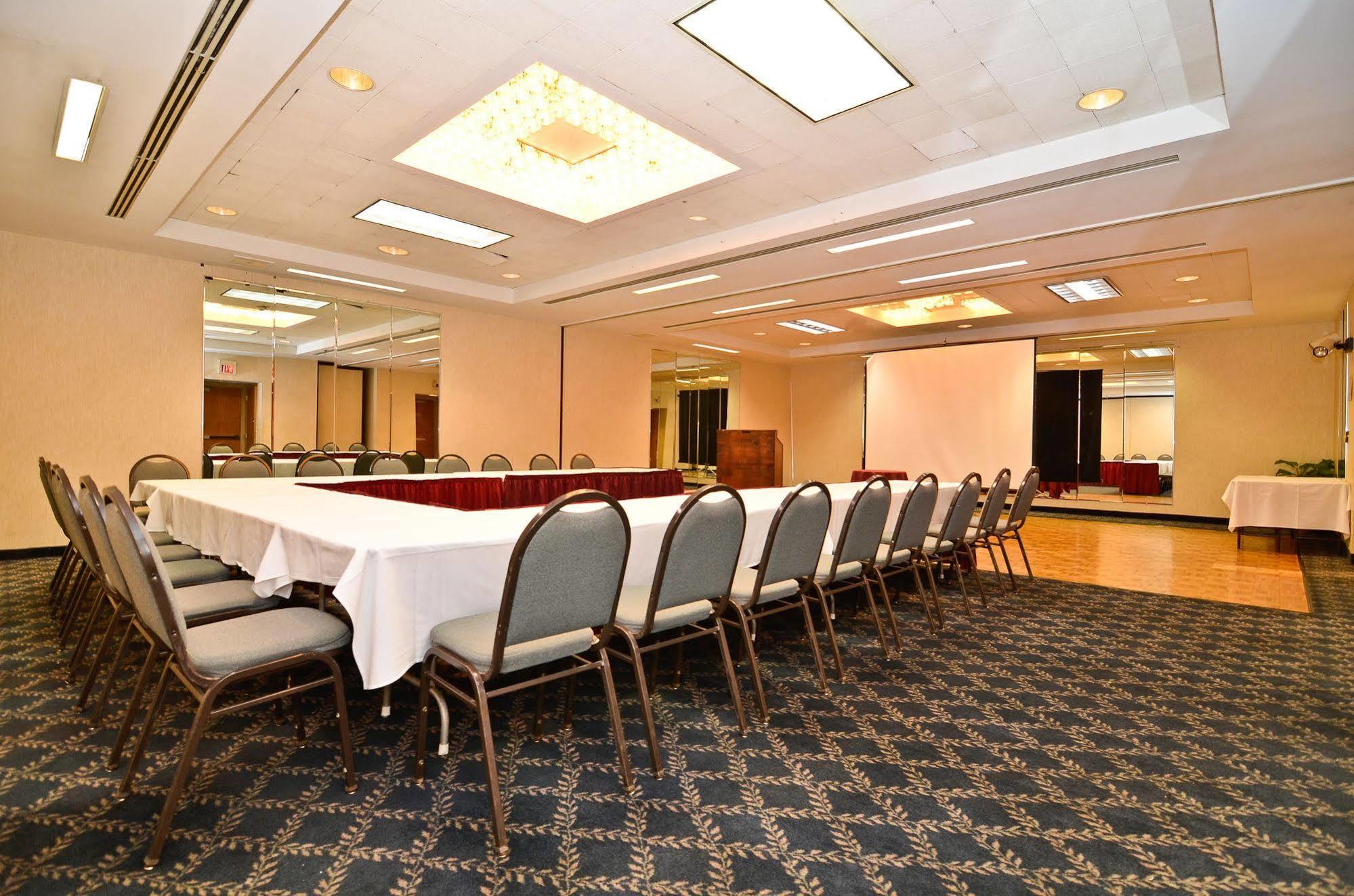 Holiday Inn Poughkeepsie By Ihg Bisnis foto